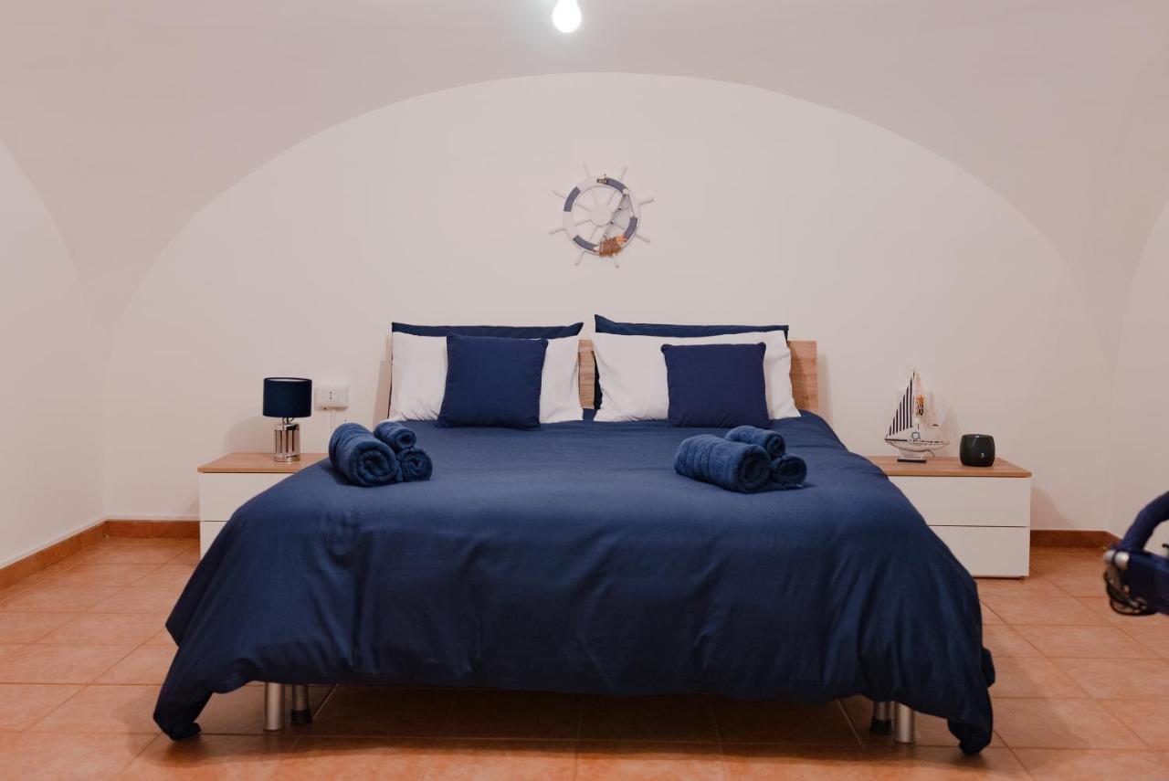 Blue Angel Oak - Apartment Μπάρι Εξωτερικό φωτογραφία